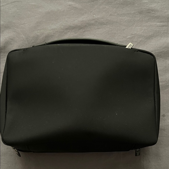 Away Men's Black Toiletry Bag - Picture 2 of 4